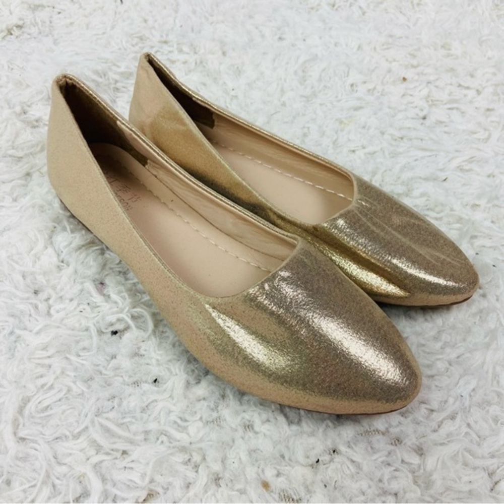 Golden sparkly Women's Flat shoes size 41